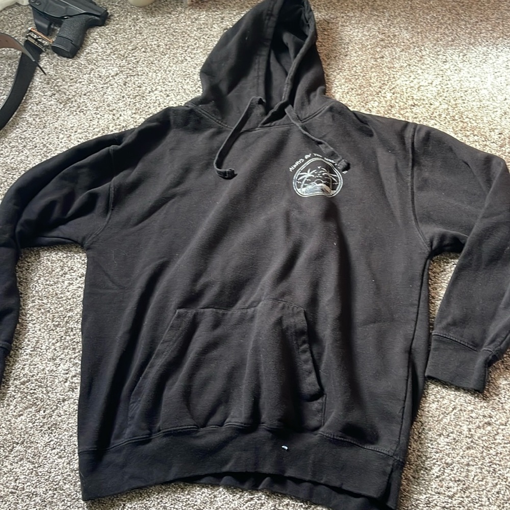 Surf ministry “Always on the Sunny Side” hoodie size l